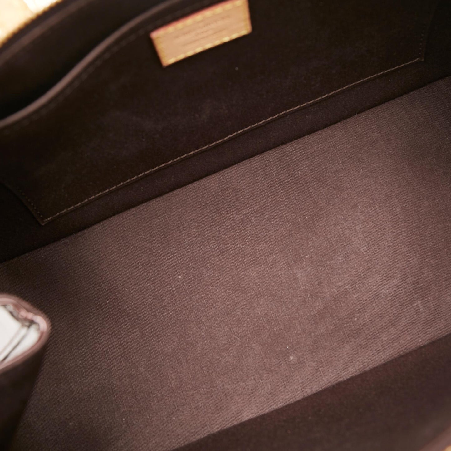 Louis Vuitton Vernis Rosewood (SHG-33907)