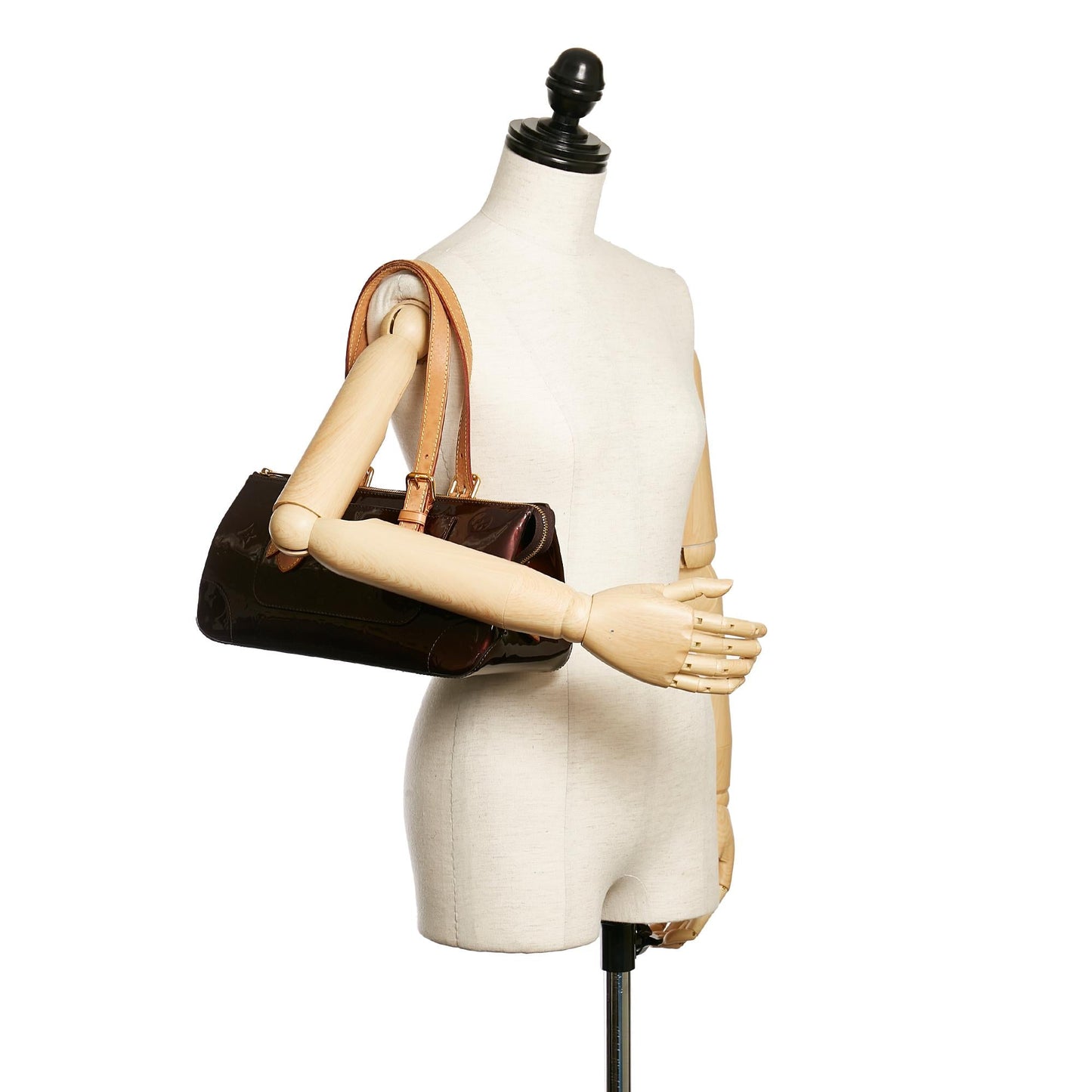 Louis Vuitton Vernis Rosewood (SHG-33907)