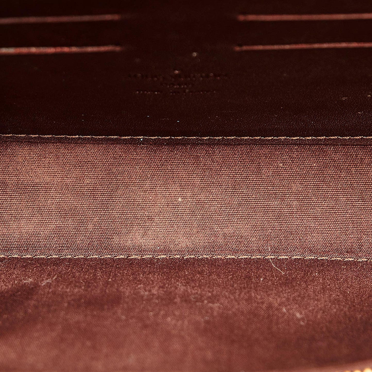 Louis Vuitton Vernis Rossmore (SHG-26528)