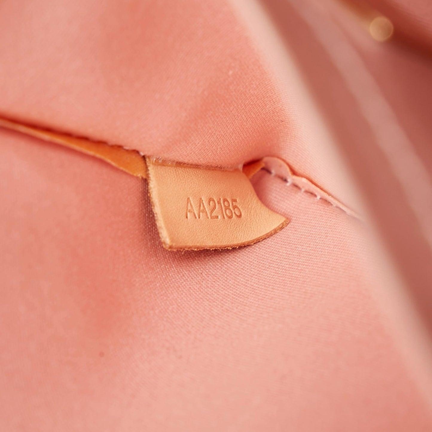 Louis Vuitton Vernis Santa Monica (SHG-37267)
