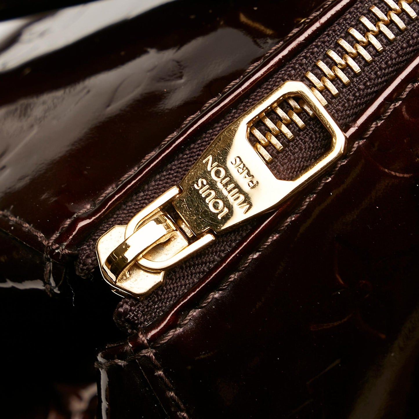 Louis Vuitton Vernis Sherwood PM (SHG-28493)