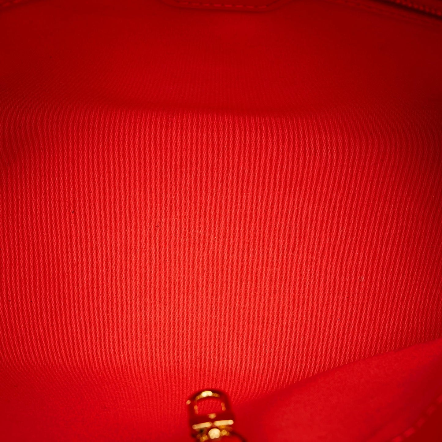 Louis Vuitton Vernis Wilshire PM (SHG-27884)