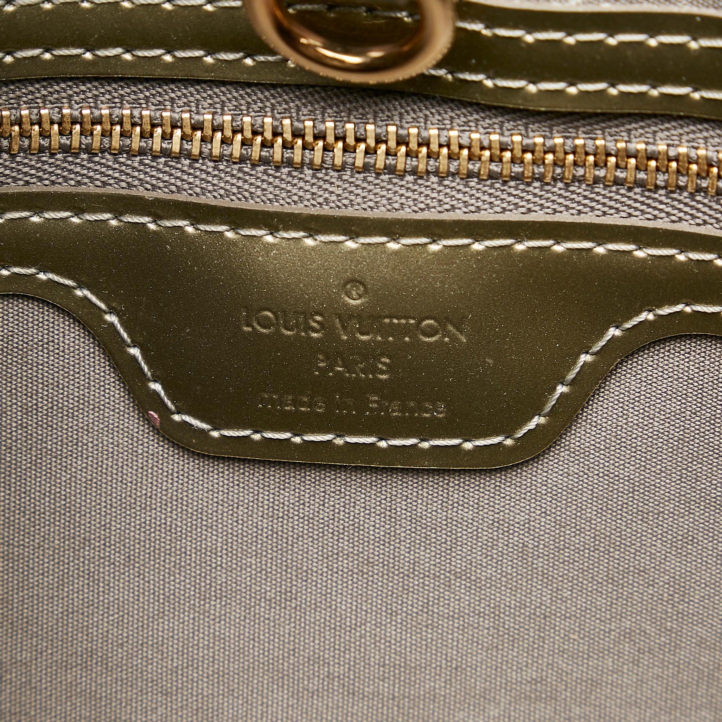 Louis Vuitton Vernis Wilshire PM (SHG-28855)