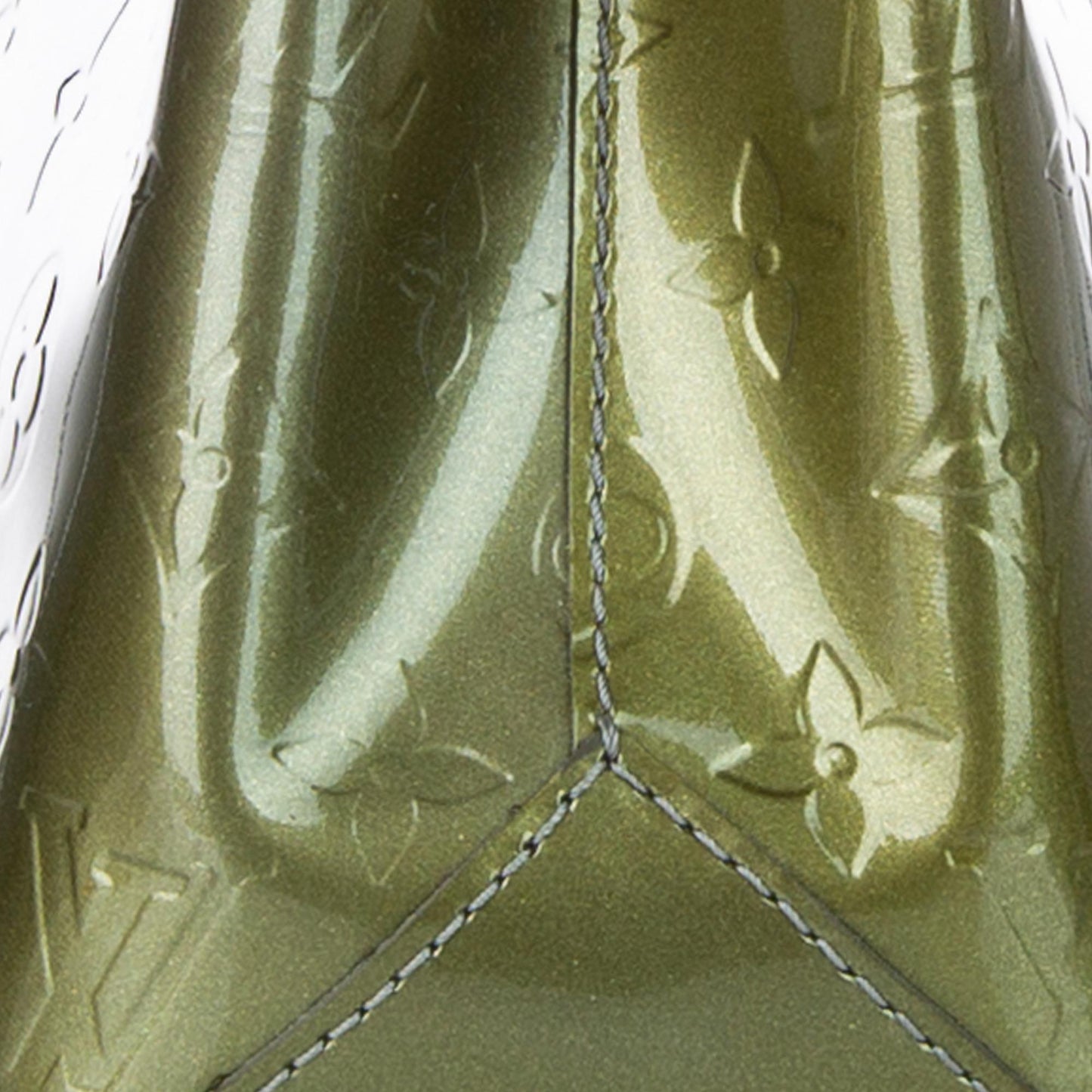 Louis Vuitton Vernis Wilshire PM (SHG-29603)