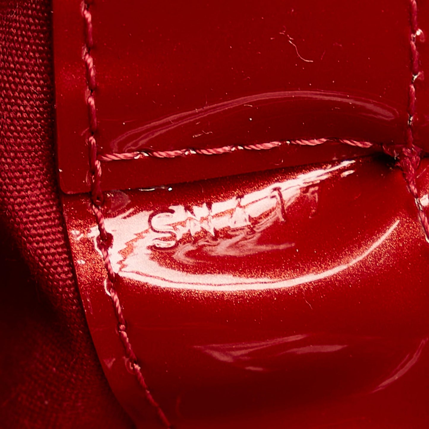 Louis Vuitton Vernis Wilshire PM (SHG-30570)
