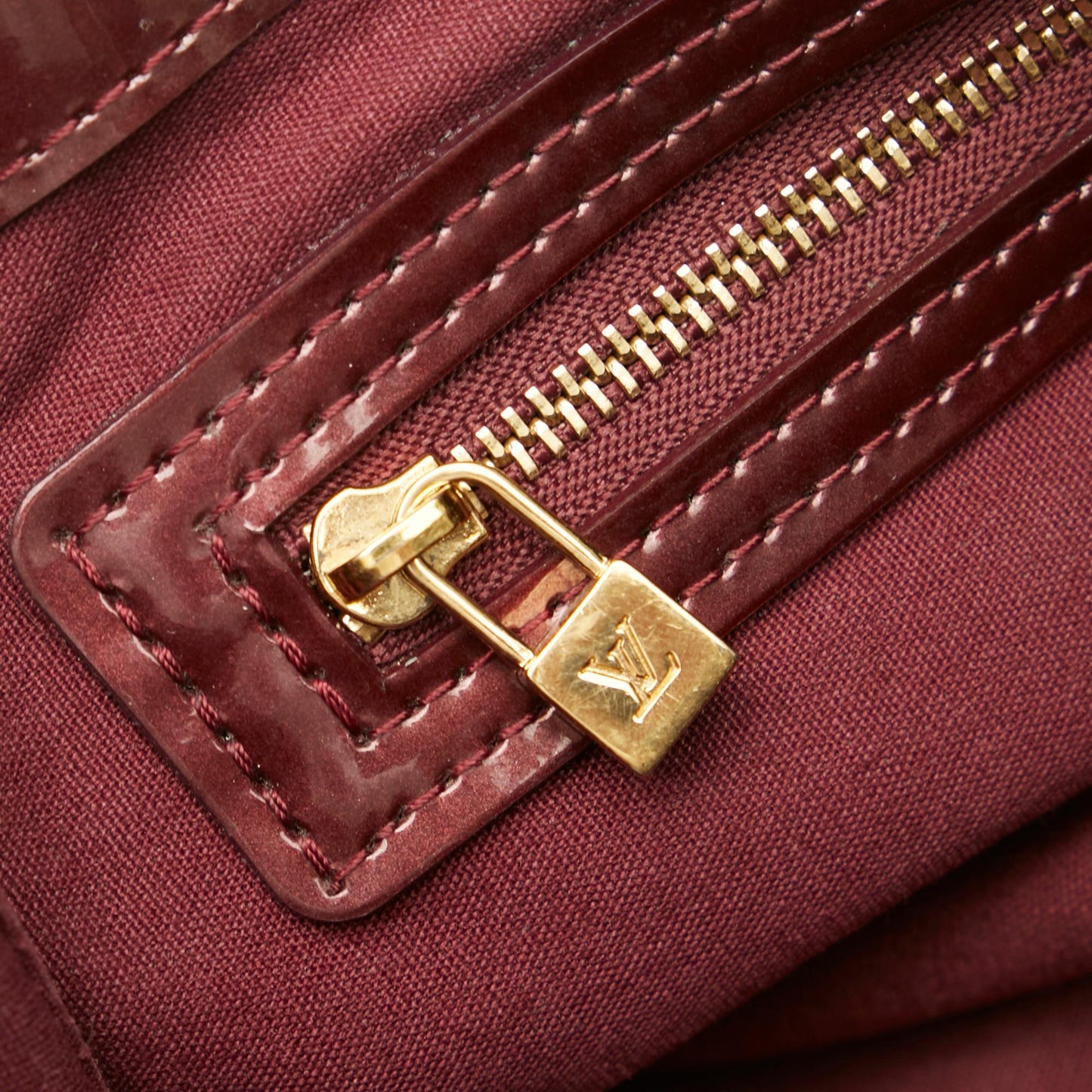 Louis Vuitton Vernis Wilshire PM (SHG-34455)