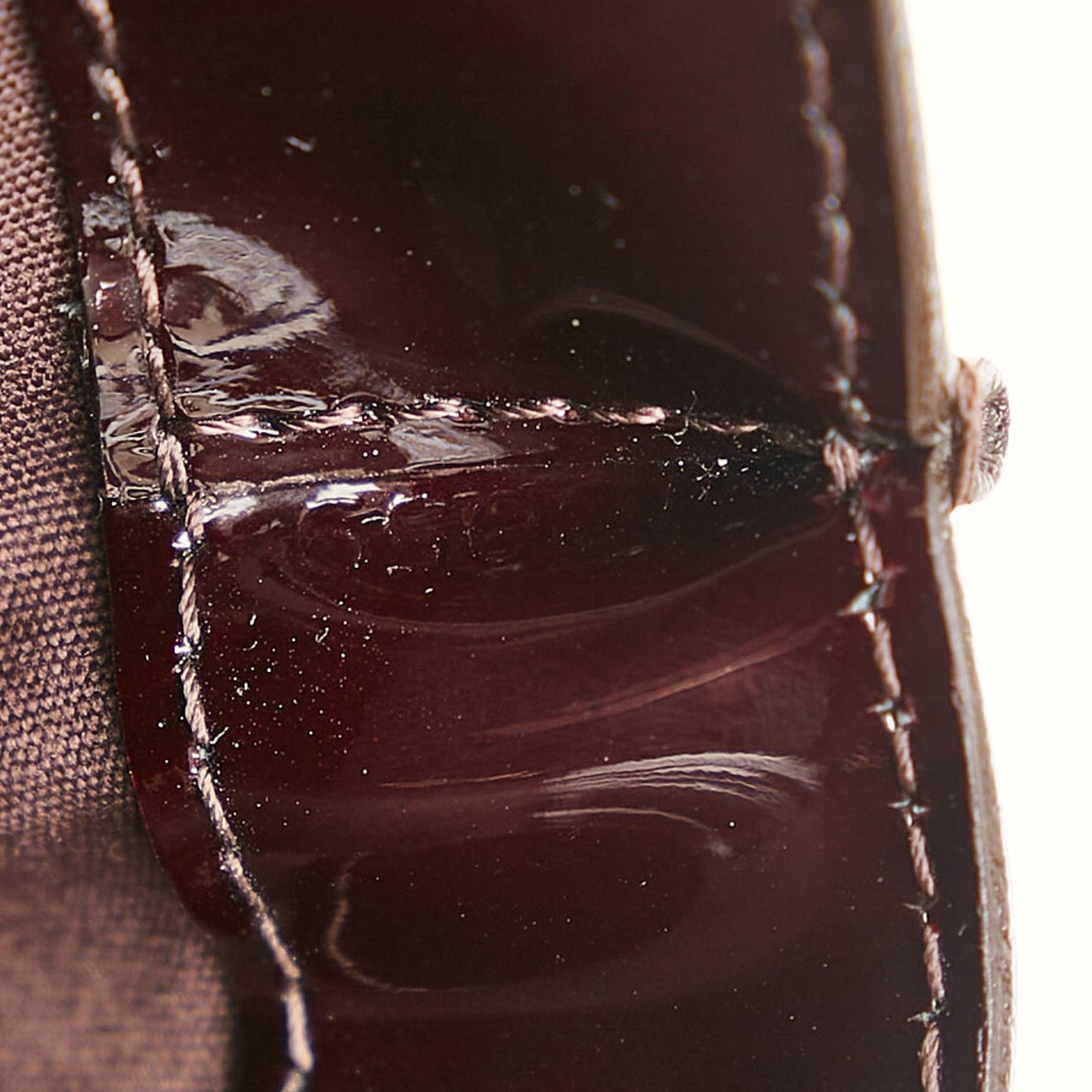 Louis Vuitton Vernis Wilshire PM (SHG-6yQan2)
