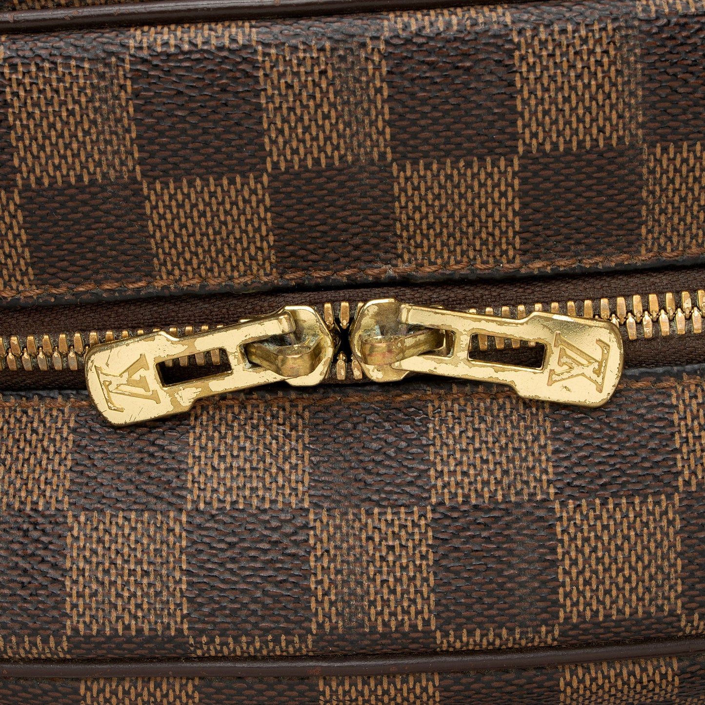 Louis Vuitton Vintage Damier Ebene Nolita MM Satchel (SHF-EdJeCk)