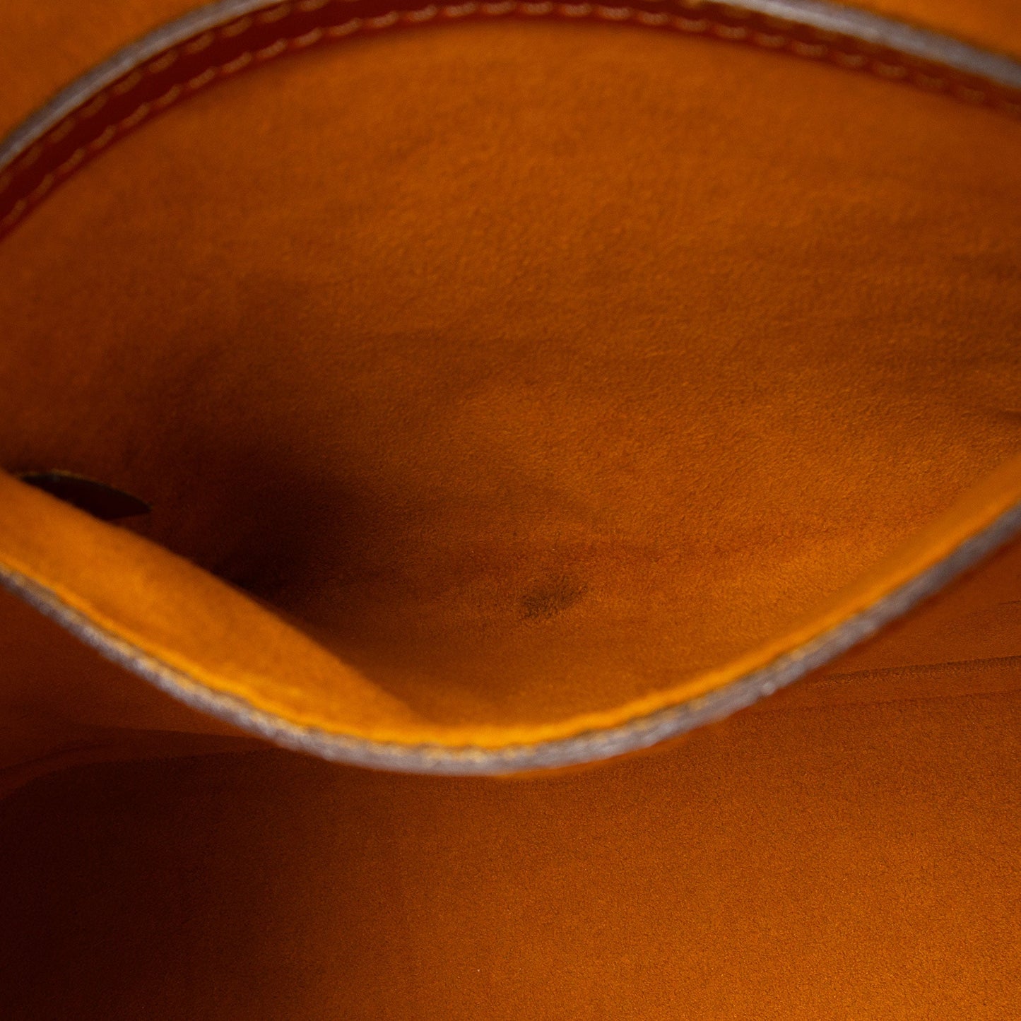 Louis Vuitton Vintage Epi Leather Alma PM Satchel (SHF-ZcaQTJ)