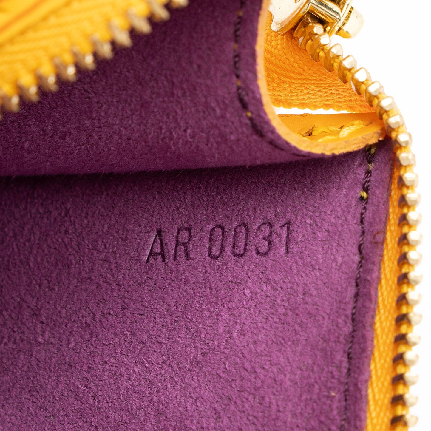 Louis Vuitton Vintage Epi Leather Pochette 21 Accessoires (SHF-hfoySb)