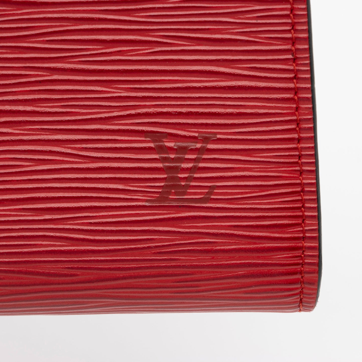 Louis Vuitton Vintage Epi Leather Pochette Accessoires (SHF-QQUDa9)