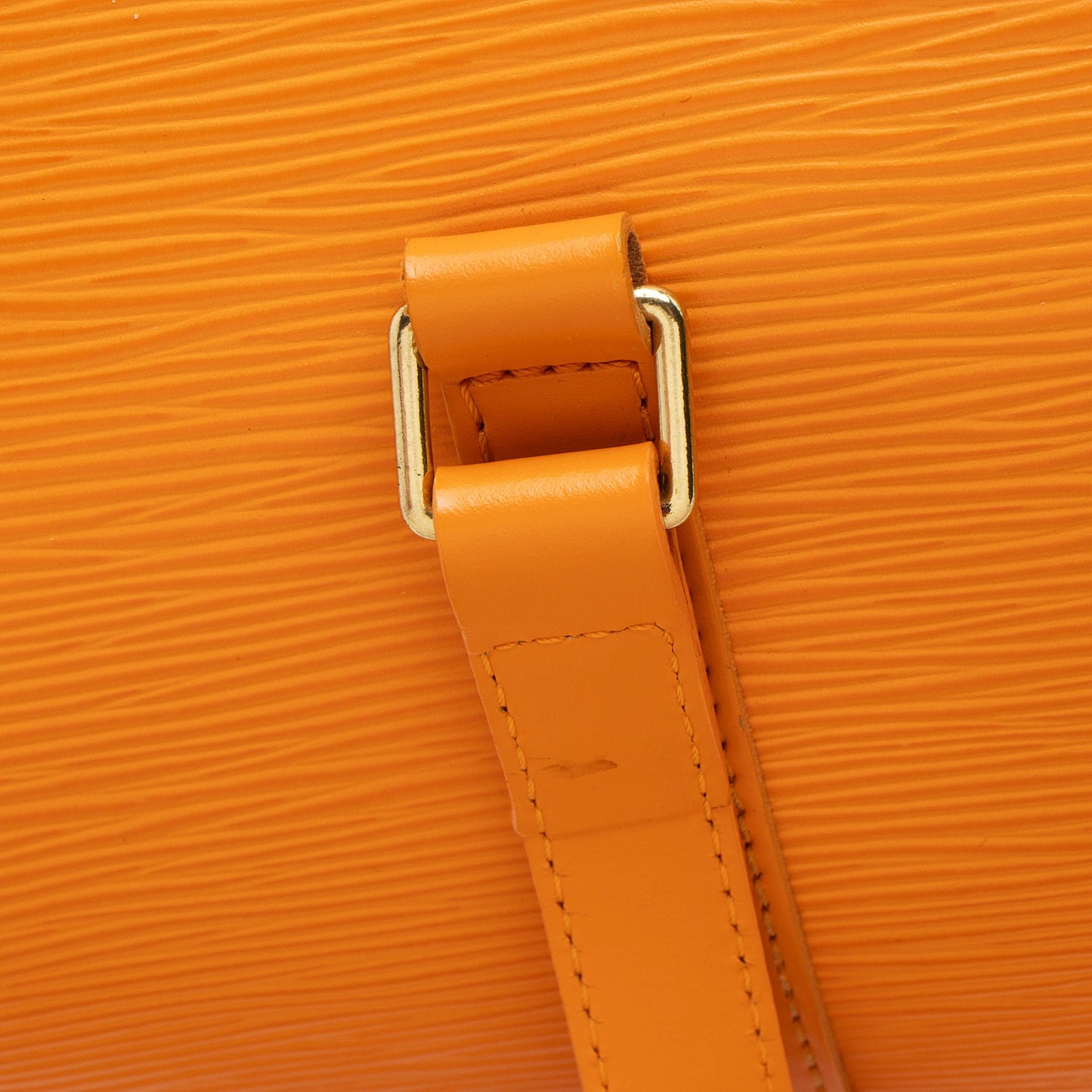 Louis Vuitton Vintage Epi Leather Soufflot Satchel (SHF-Fn21ju)