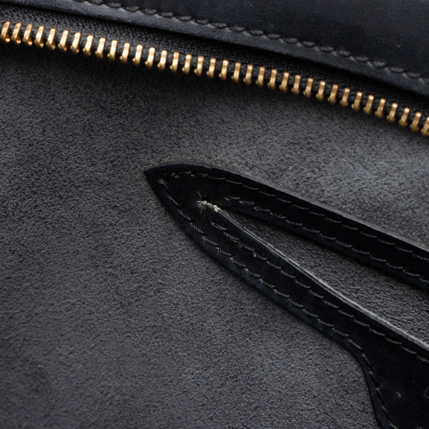 Louis Vuitton Vintage Epi Leather St. Jacques PM Shoulder Bag (SHF-aKLoo0)
