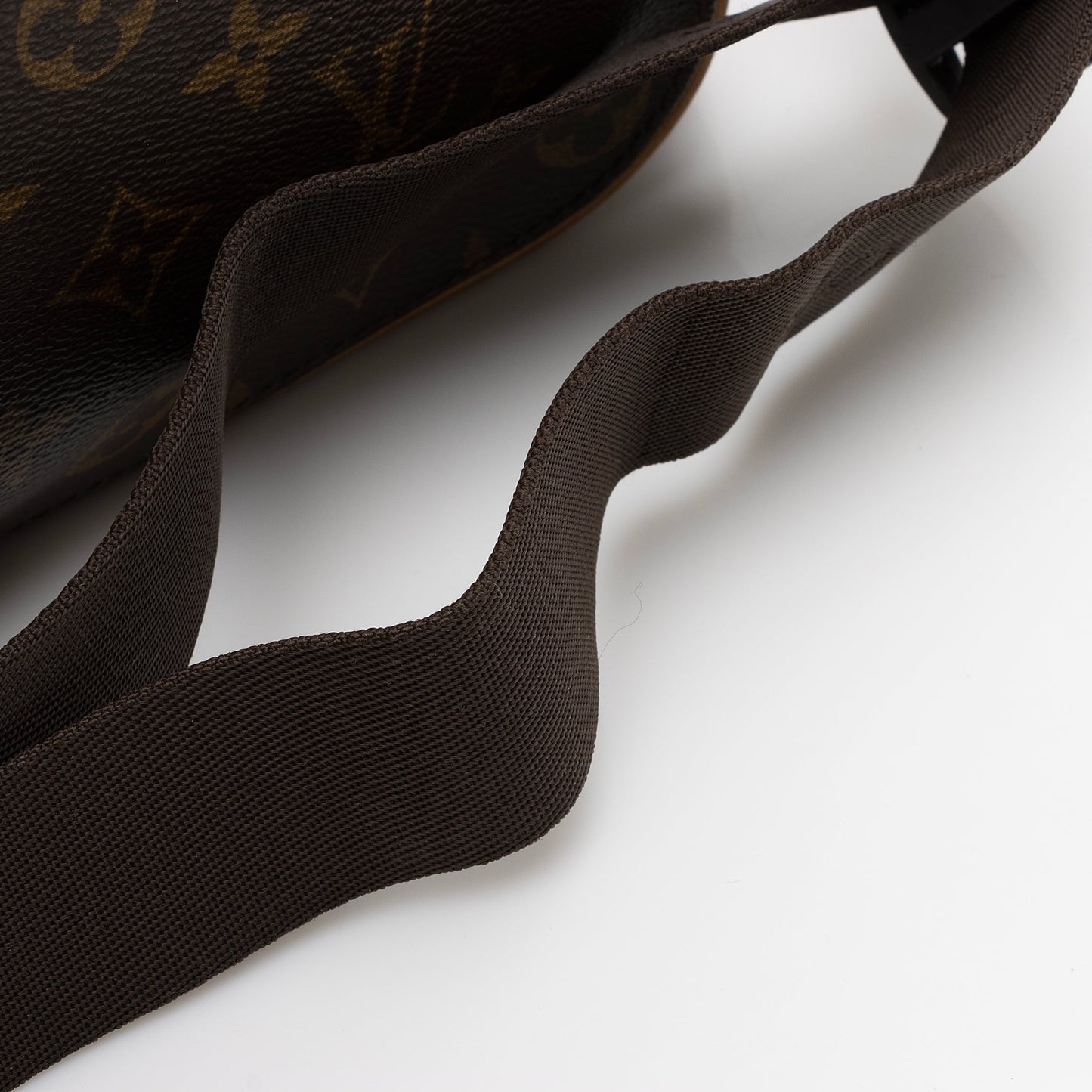 Louis Vuitton Vintage Monogram Canvas Abbesses Messenger Bag (SHF-22794)