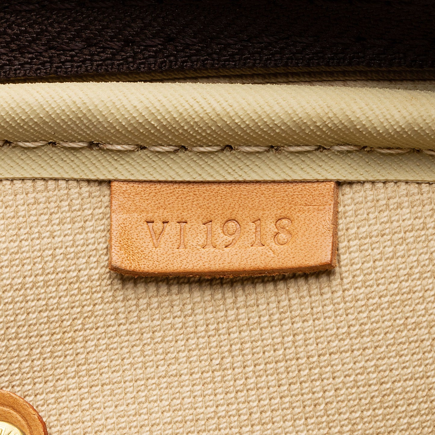 Louis Vuitton Vintage Monogram Canvas Alize 24 Heures Weekender (SHF-6SBvm7)