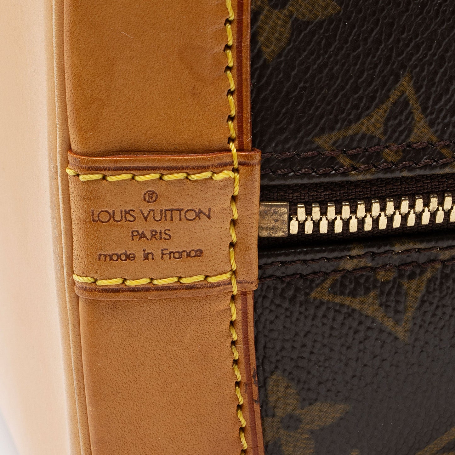 Louis Vuitton Vintage Monogram Canvas Alma PM Satchel (SHF-U8Ixq0)