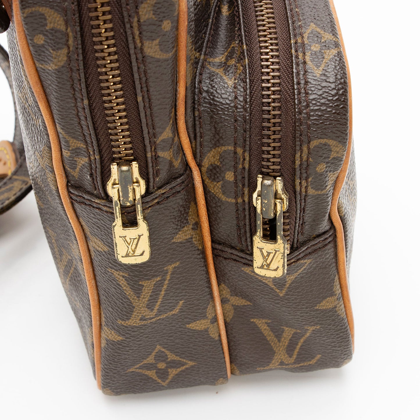 Louis Vuitton Vintage Monogram Canvas Amazone Mini Messenger