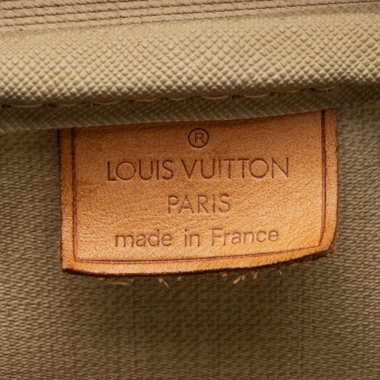 Louis Vuitton Vintage Monogram Canvas Deauville Satchel (SHF-Gr6OXR)