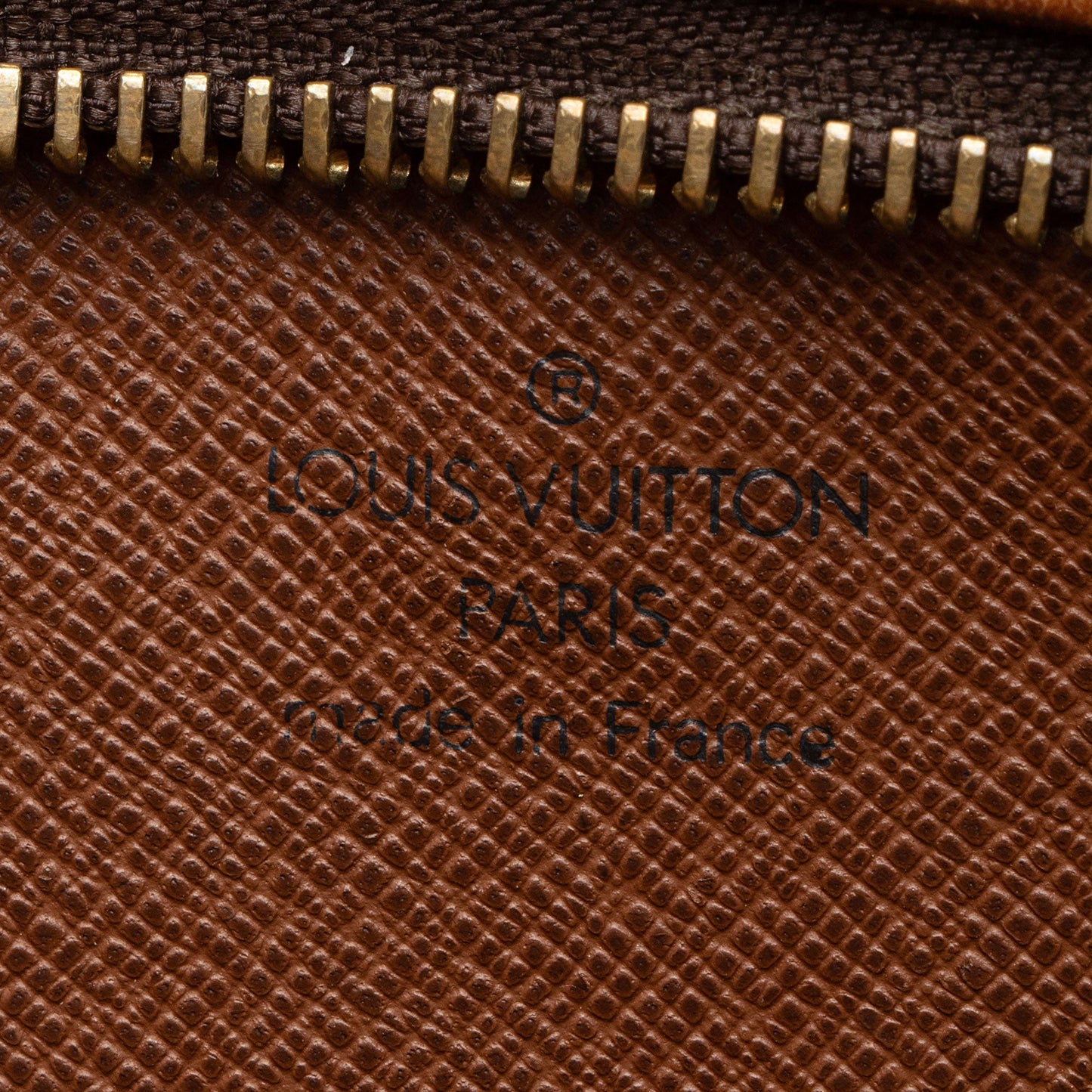 Louis Vuitton Vintage Monogram Canvas Drouot Shoulder Bag (SHF-mx5r7z)