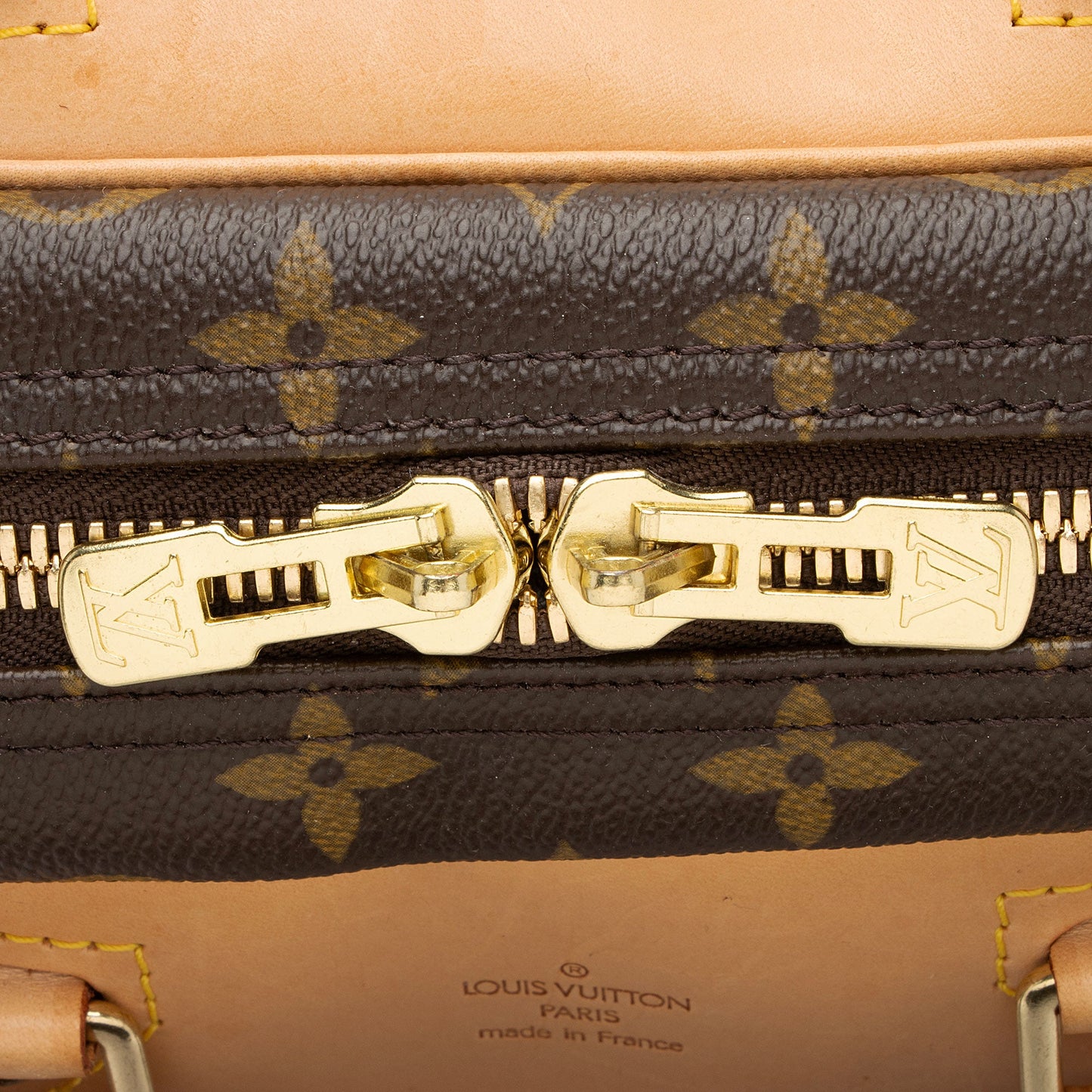 Louis Vuitton Vintage Monogram Canvas Evasion Weekender (SHF-0kWibn)