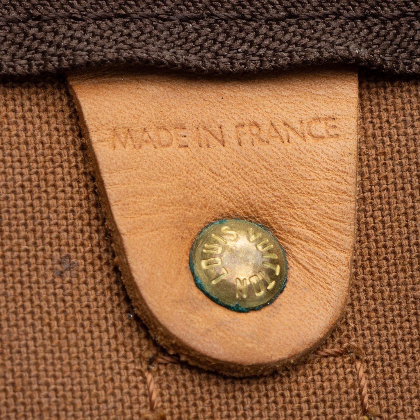 Louis Vuitton Vintage Monogram Canvas Keepall 60 Duffle Bag -  (SHF-23427)