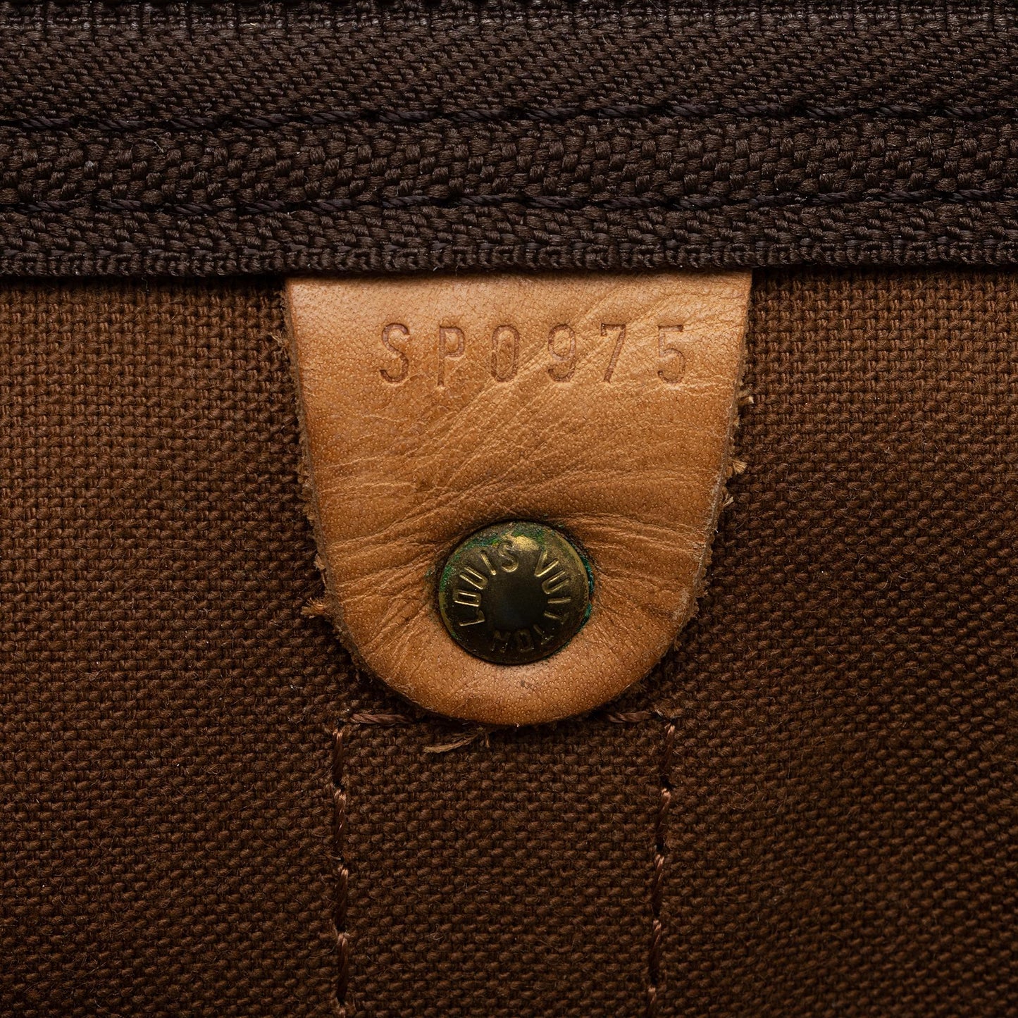 Louis Vuitton Vintage Monogram Canvas Keepall 60 Duffle Bag (SHF-A1tiFm)