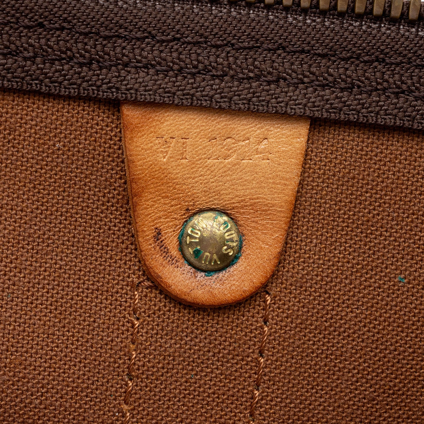 Louis Vuitton Vintage Monogram Canvas Keepall Bandouliere 60 Duffle (SHF-Pcqeua)