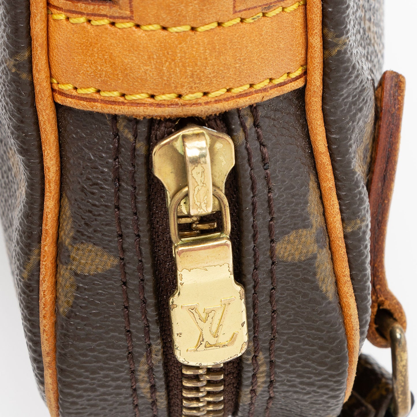 Louis Vuitton Vintage Monogram Canvas Marly Bandouliere Shoulder Bag (SHF-CSQmfD)