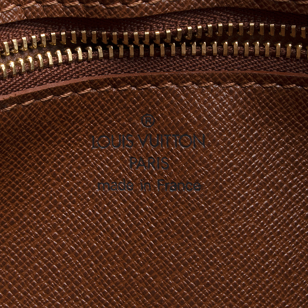 Louis Vuitton Vintage Monogram Canvas Marly Dragonne GM Clutch (SHF-21169)