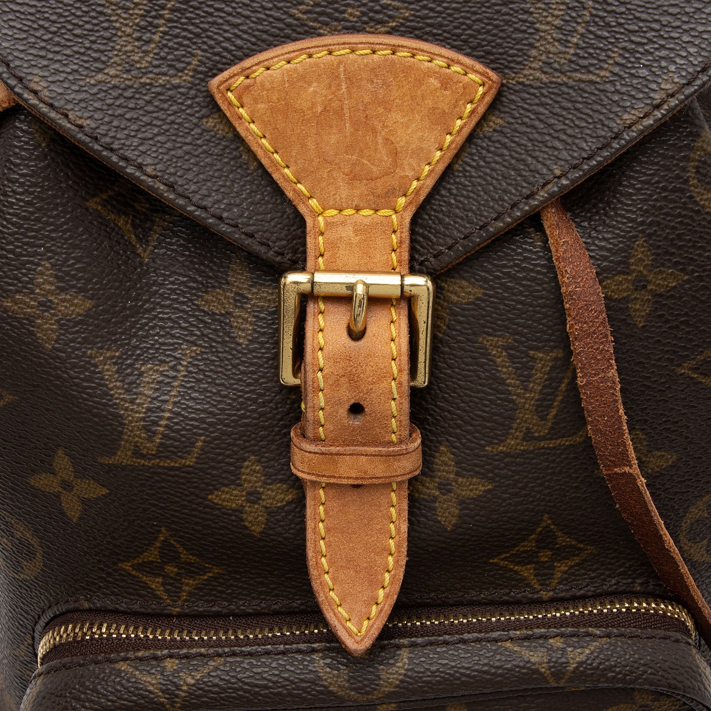 Louis Vuitton Vintage Monogram Canvas Montsouris MM Backpack -  (SHF-F8fFPT)
