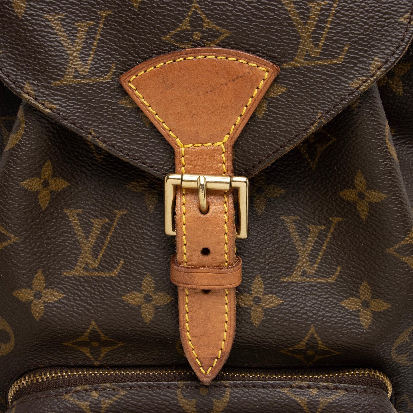 Louis Vuitton Vintage Monogram Canvas Montsouris MM Backpack (SHF-sThgs4)