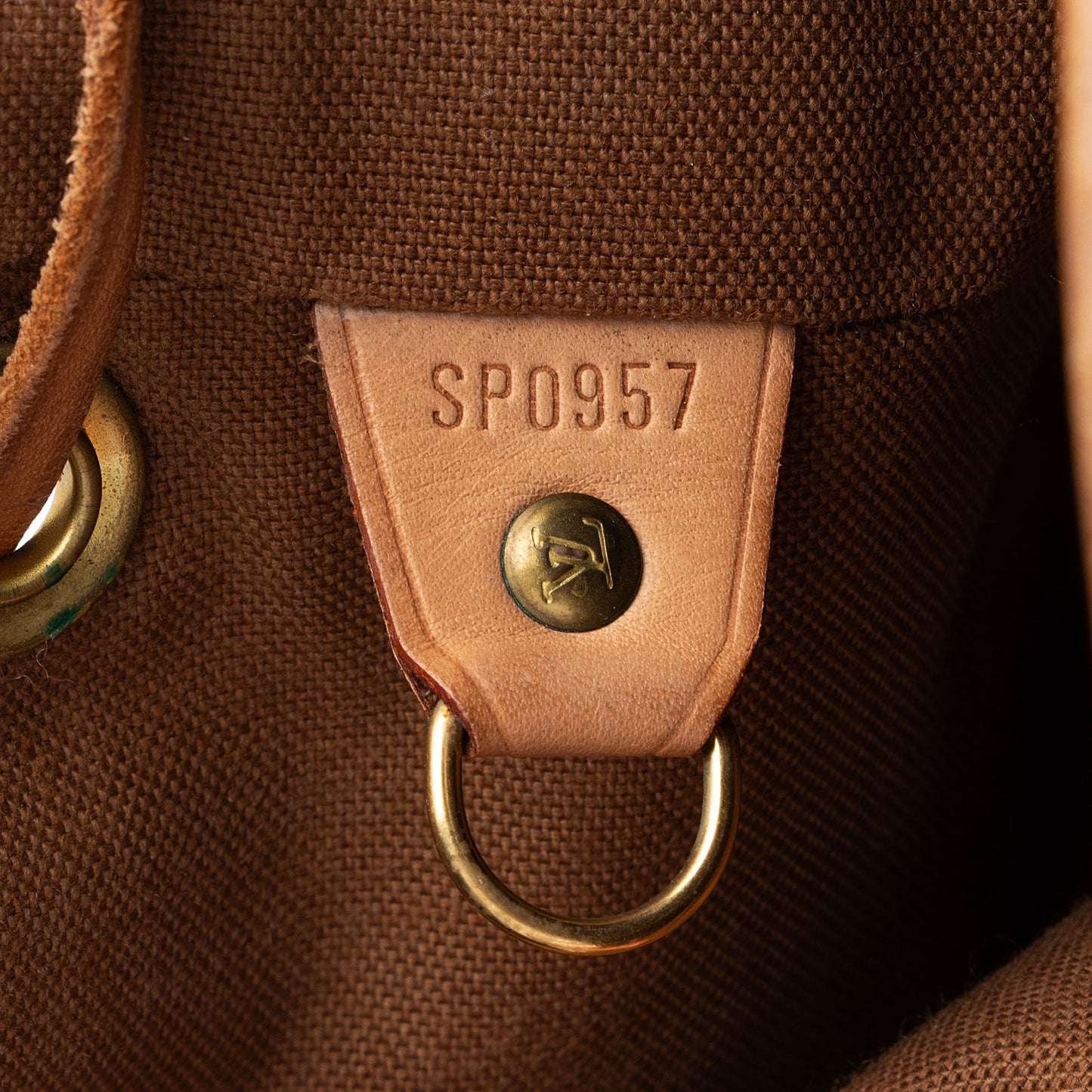 Louis Vuitton Vintage Monogram Canvas Montsouris MM Backpack (SHF-VG4QHQ)