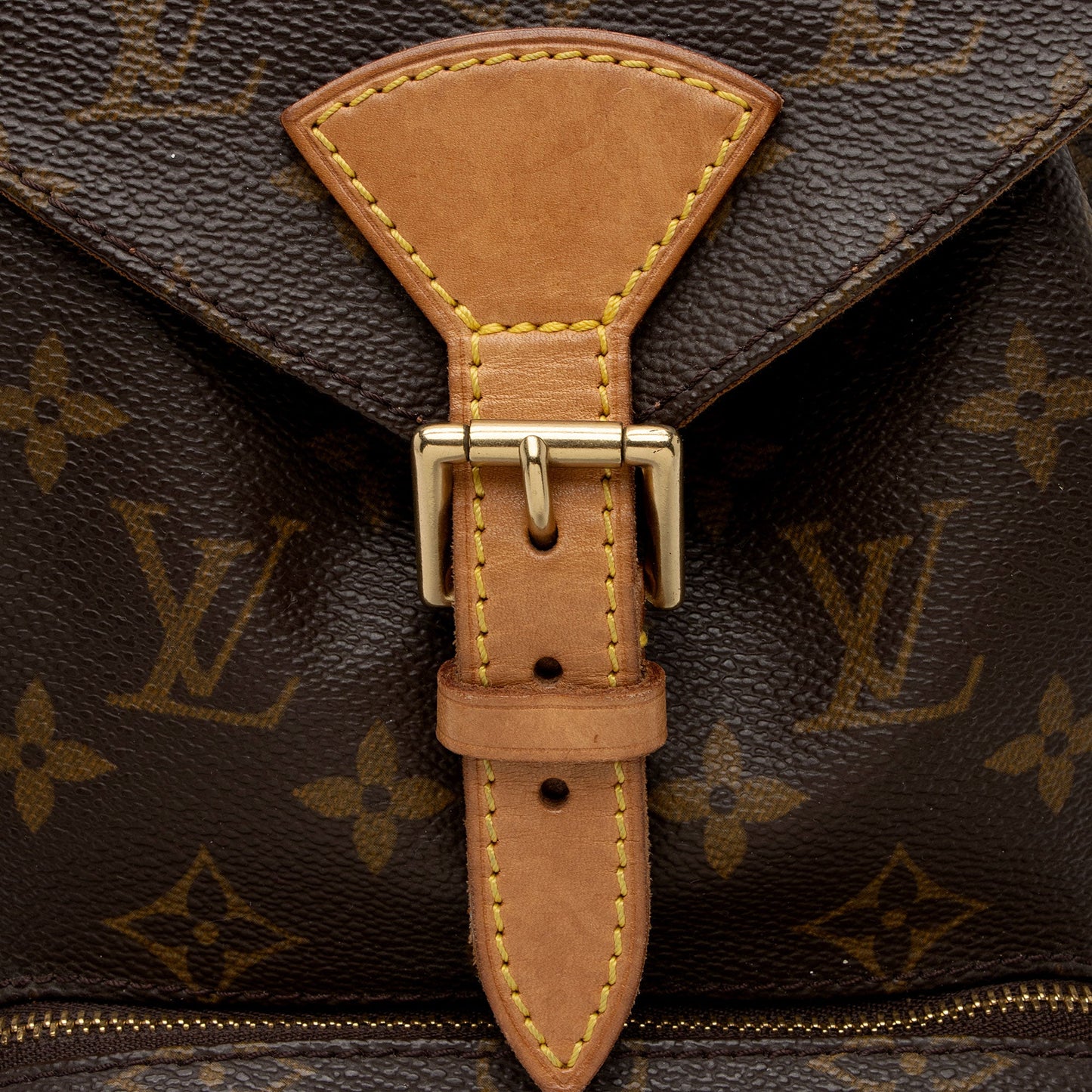 Louis Vuitton Vintage Monogram Canvas Montsouris MM Backpack (SHF-TshViZ)