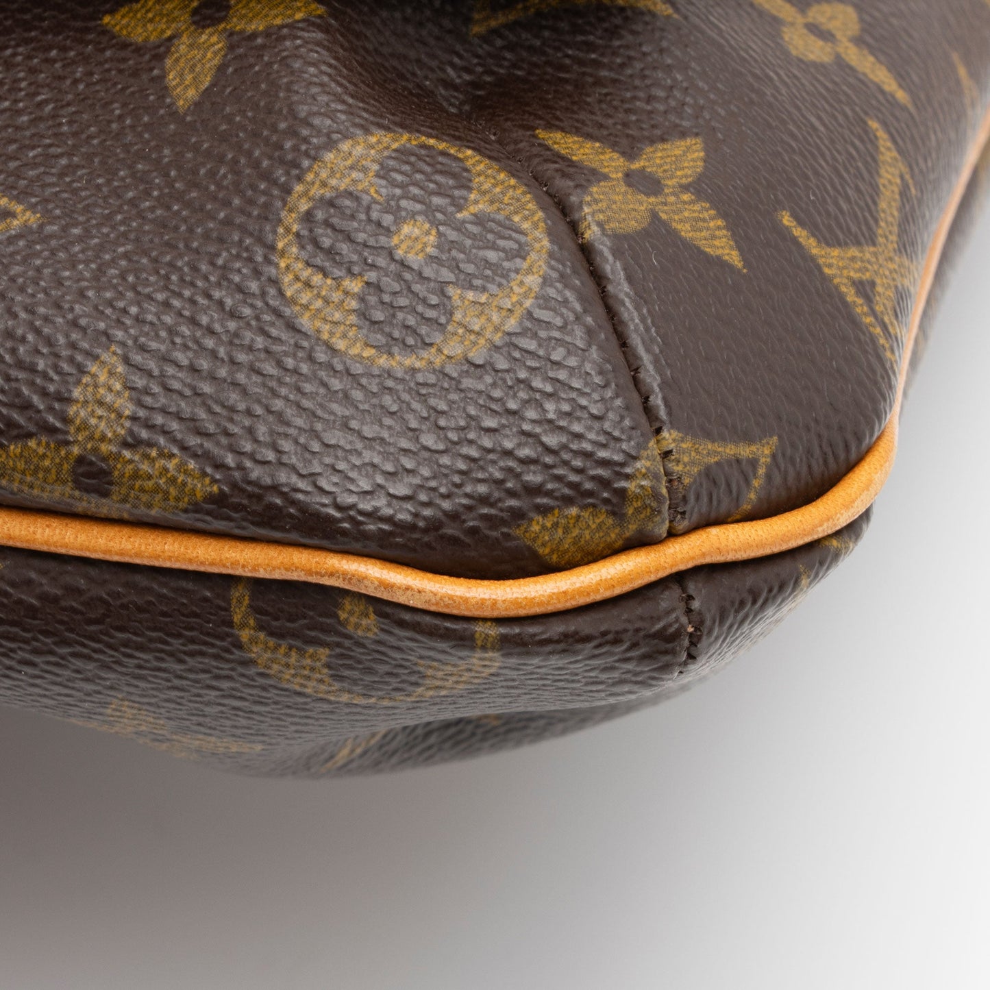 Louis Vuitton Vintage Monogram Canvas Musette Salsa Shoulder Bag (SHF-MDBZc1)
