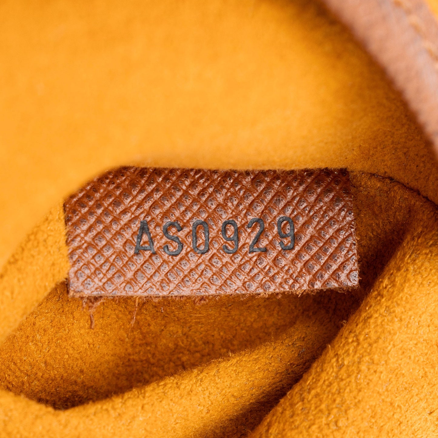 Louis Vuitton Vintage Monogram Canvas Musette Salsa Shoulder Bag (SHF-zkRcFC)