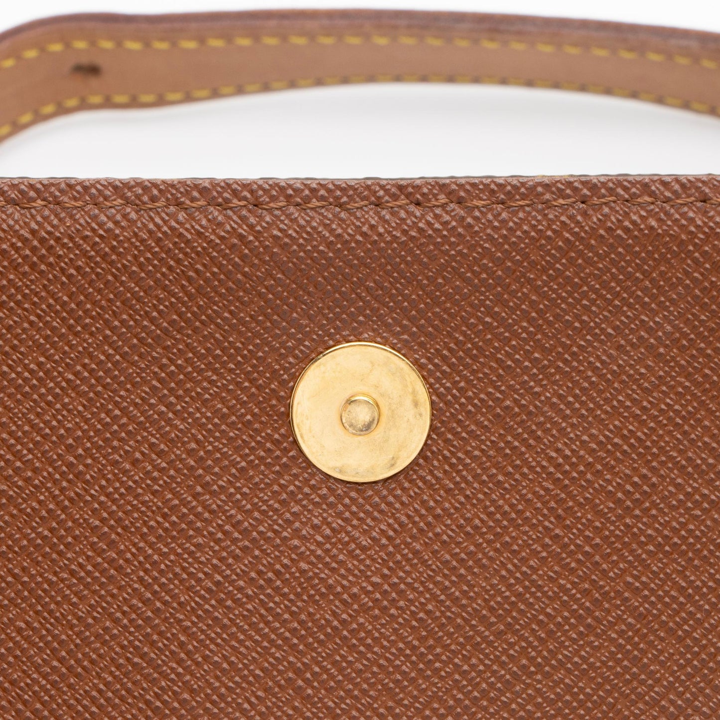 Louis Vuitton Vintage Monogram Canvas Musette Tango Shoulder Bag (SHF-23533)