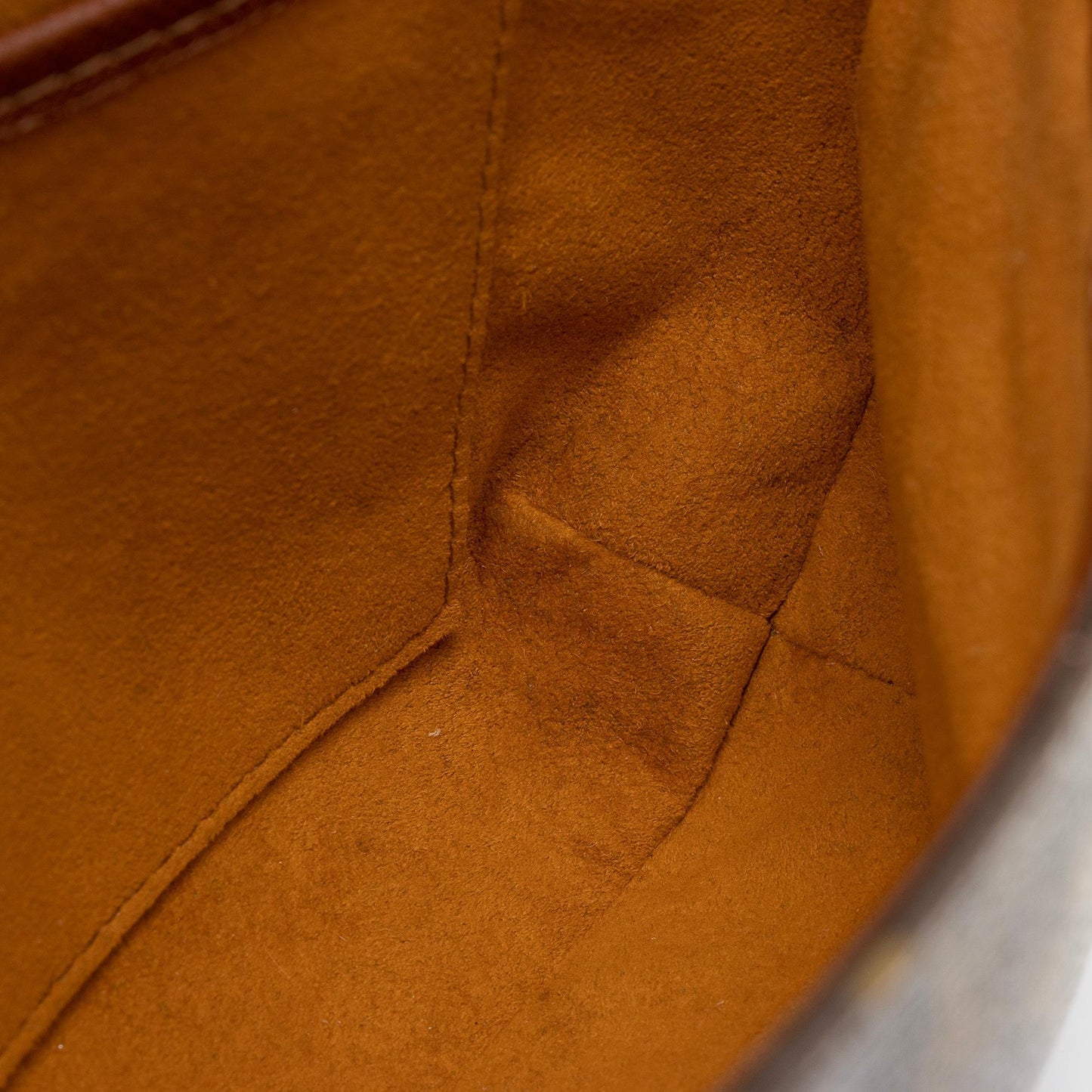Louis Vuitton Vintage Monogram Canvas Musette Tango Shoulder Bag (SHF-xSc04e)