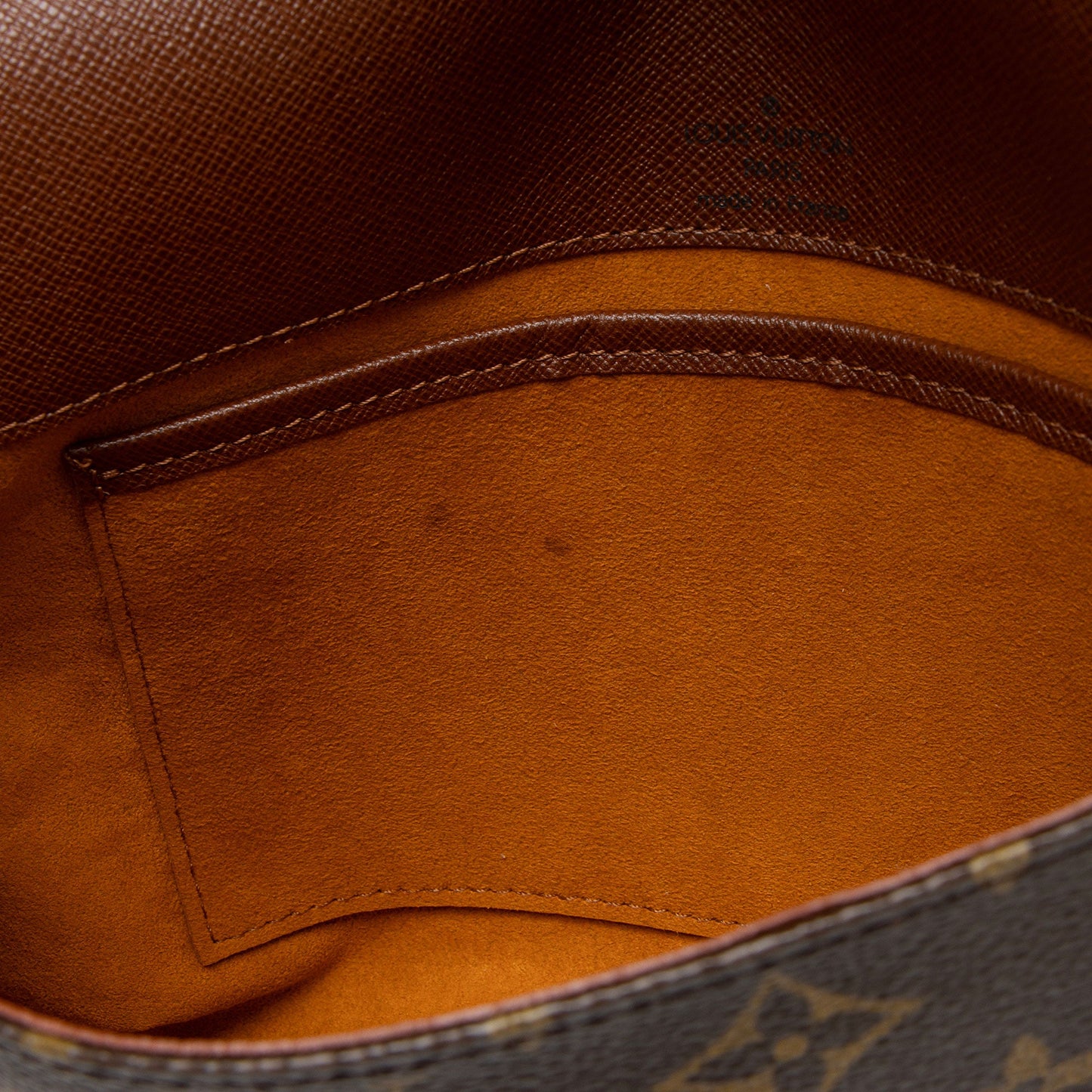 Louis Vuitton Vintage Monogram Canvas Musette Tango Shoulder Bag (SHF-1tVxAu)