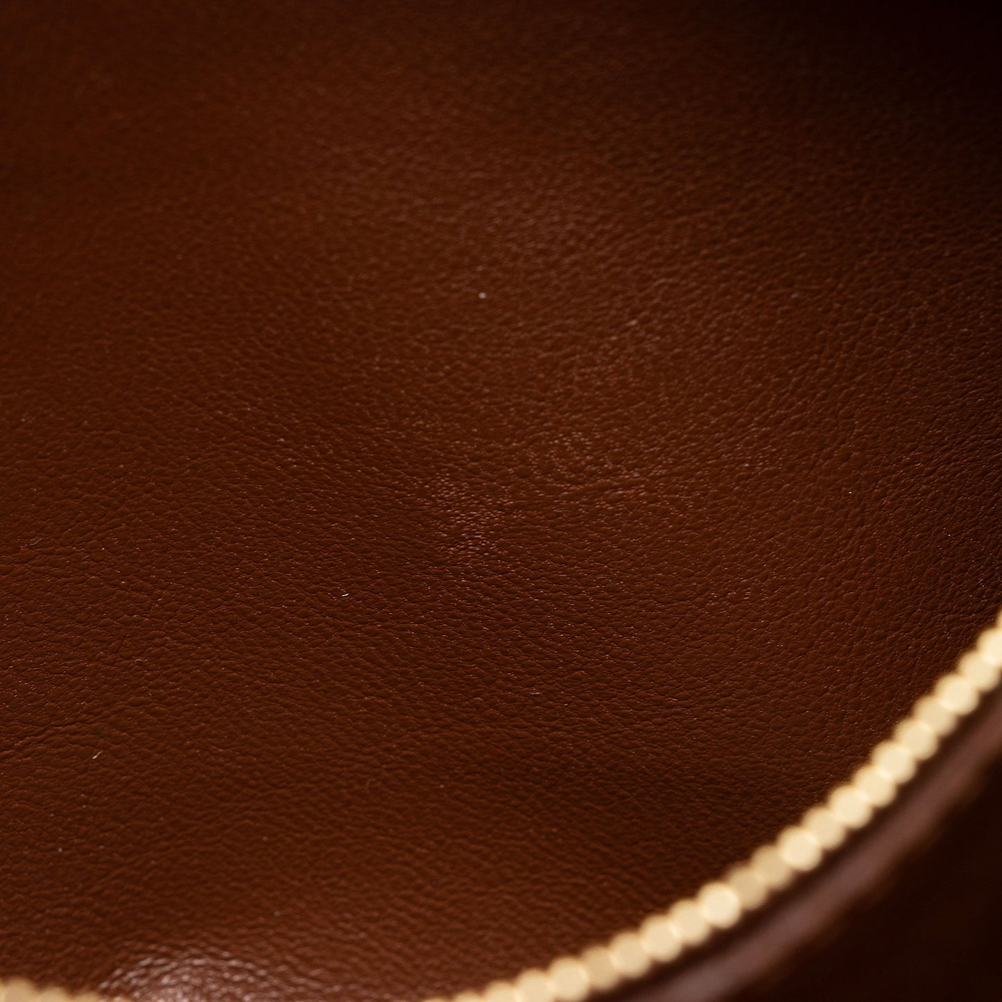 Louis Vuitton Vintage Monogram Canvas Nile MM Messenger (SHF-rvy2cg)