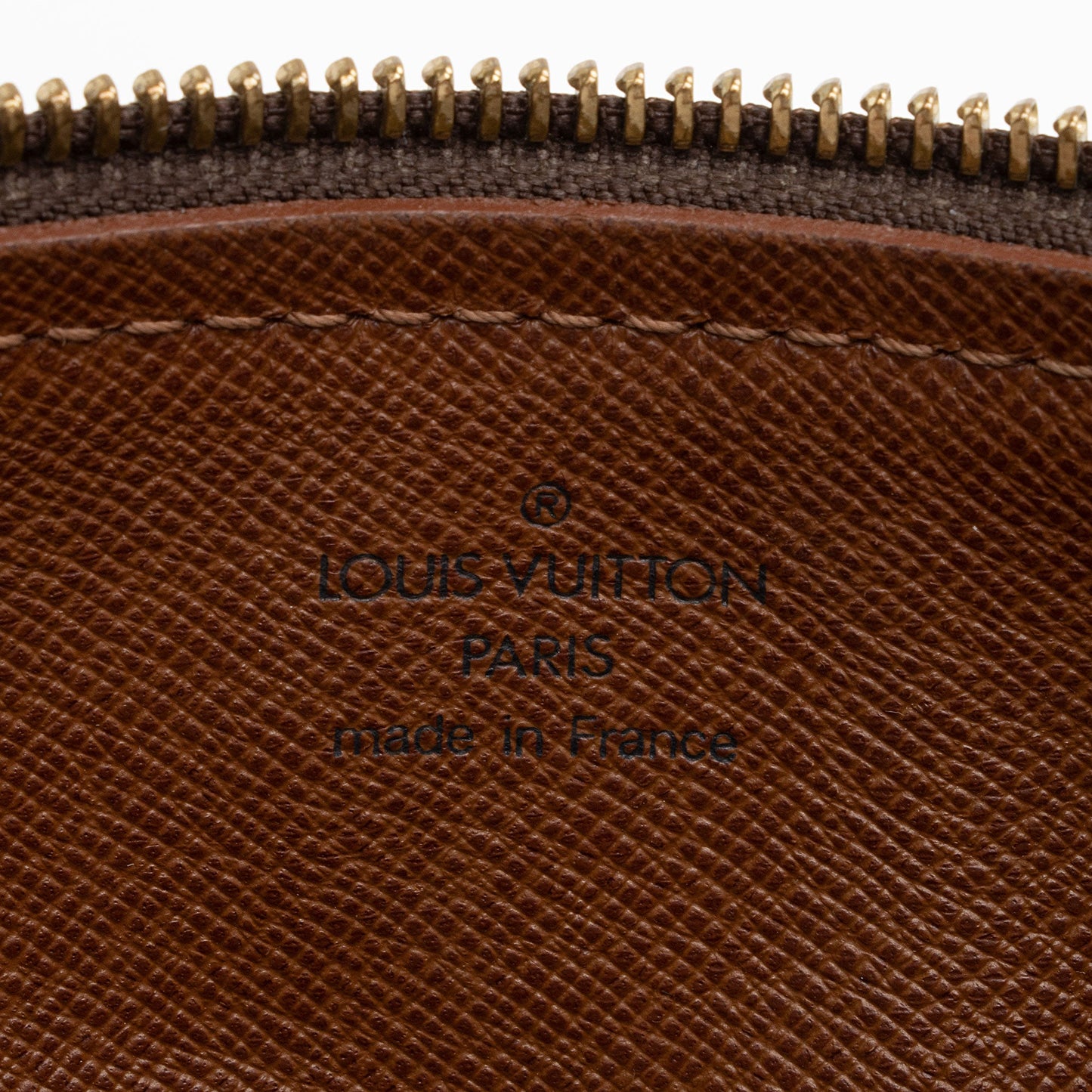 Louis Vuitton Vintage Monogram Canvas Papillon 26 Satchel (SHF-fESYaa)