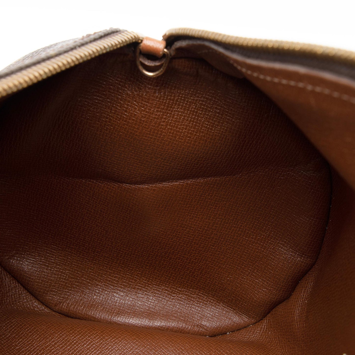Louis Vuitton Vintage Monogram Canvas Papillon 30 Satchel (SHF-WkMAHy)
