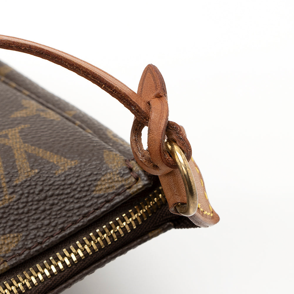 Louis Vuitton Vintage Monogram Canvas Pochette Accessoires