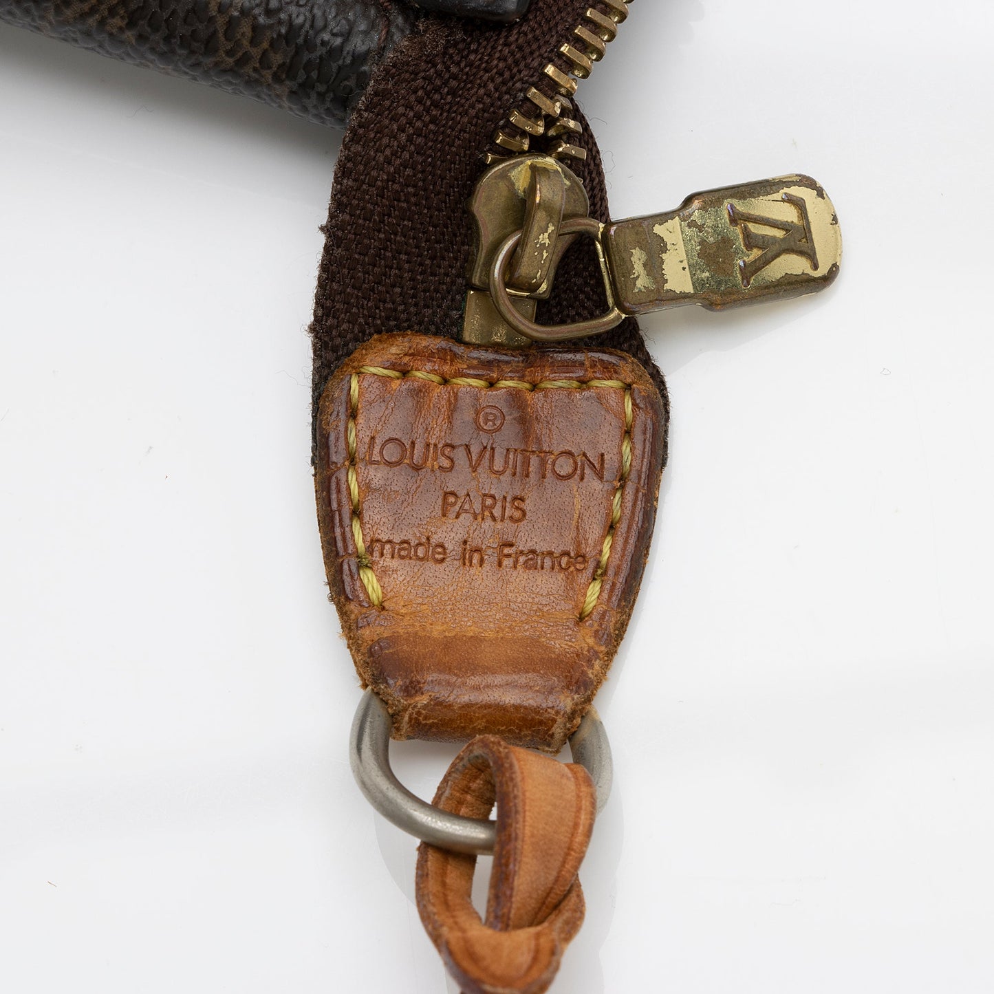 Louis Vuitton Vintage Monogram Canvas Pochette Accessoires (SHF-31L4en)