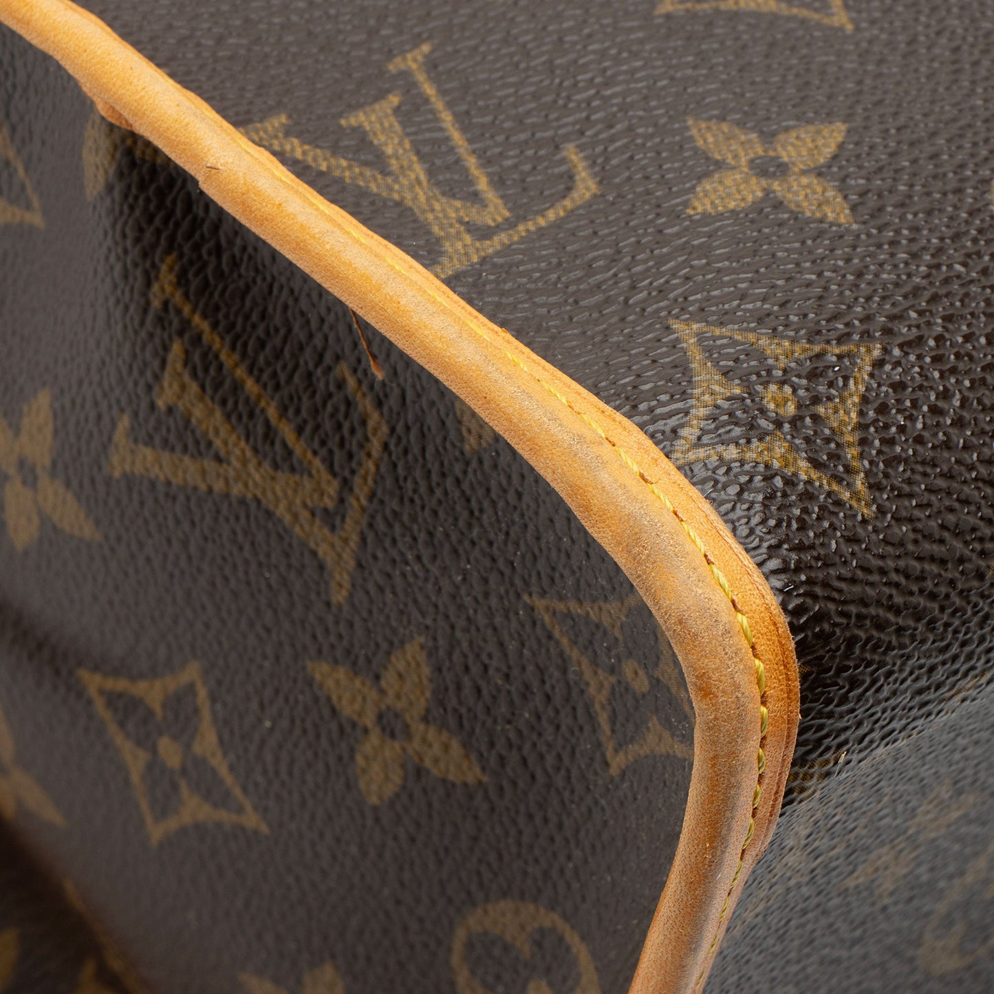 Louis Vuitton Vintage Monogram Canvas Popincourt Haute Shoulder Bag