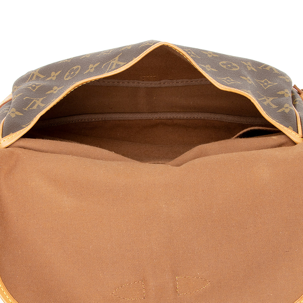 Louis Vuitton Vintage Monogram Canvas Saumur 30 Messenger Bag (SHF-21277)