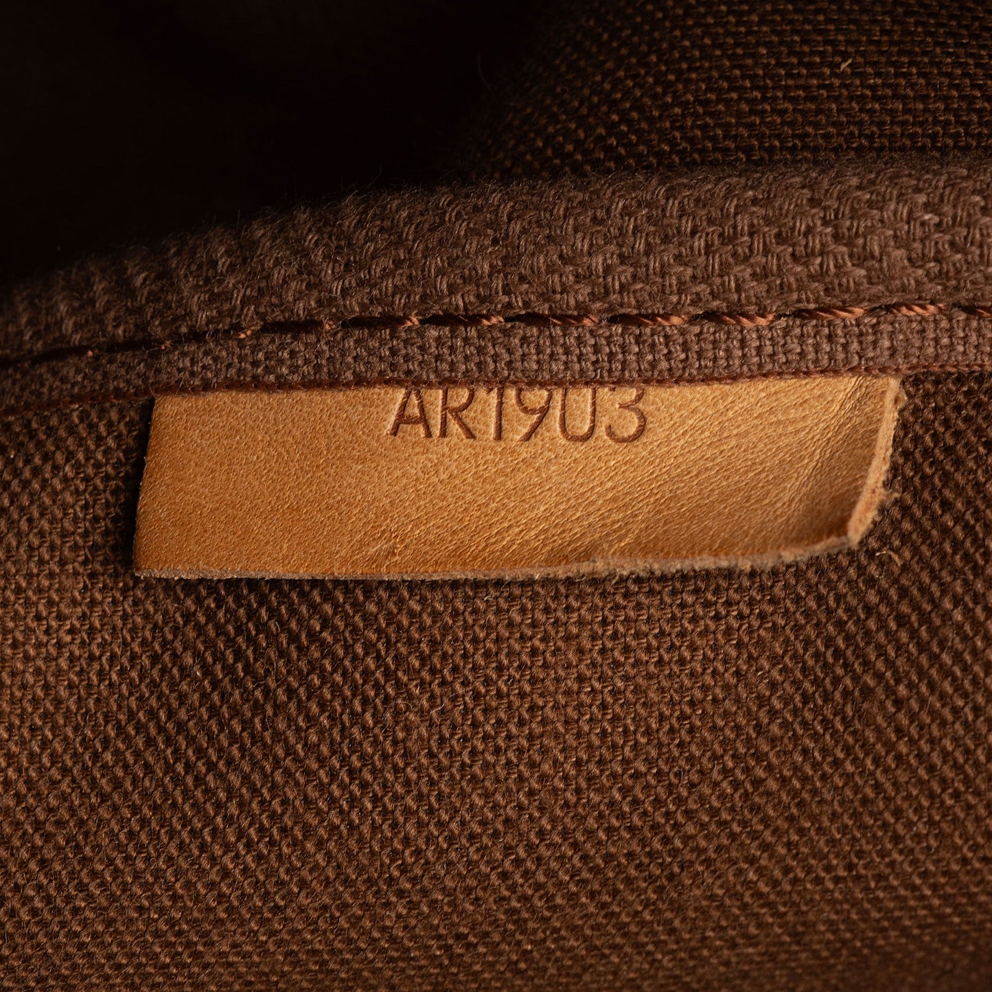 Louis Vuitton Vintage Monogram Canvas Saumur 35 Messenger