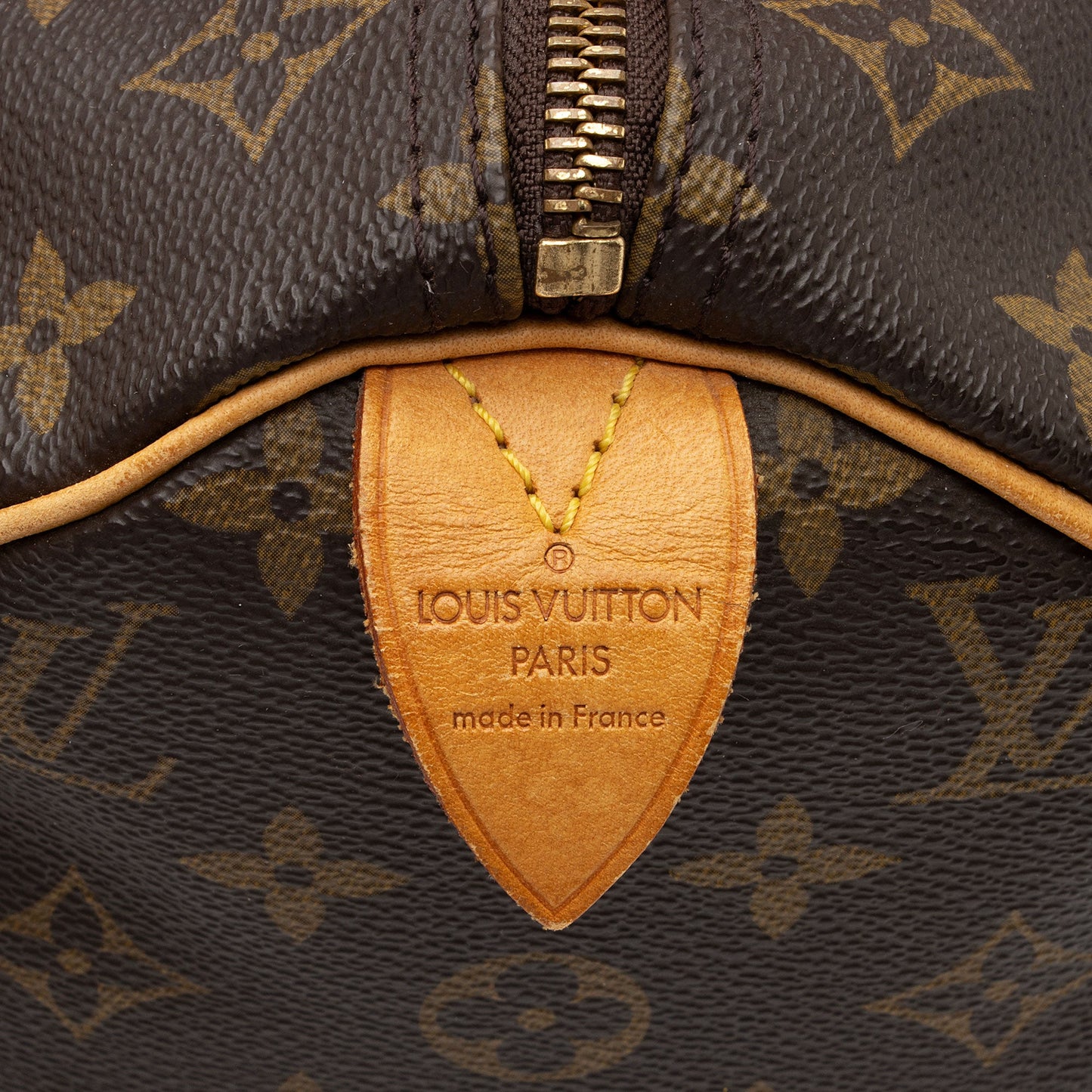 Louis Vuitton Vintage Monogram Canvas Speedy 30 Satchel -  (SHF-VUH7fs)