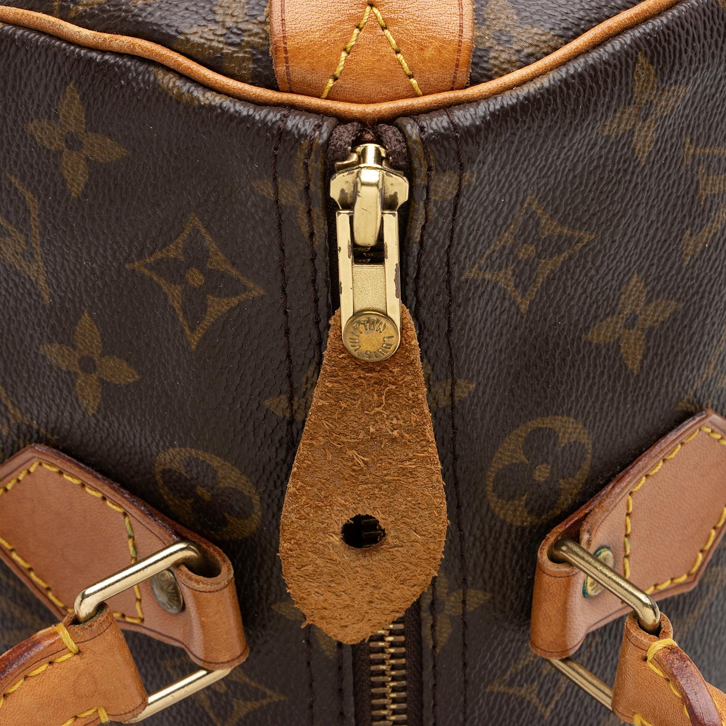 Louis Vuitton Vintage Monogram Canvas Speedy 30 Satchel (SHF-XzGN1T)