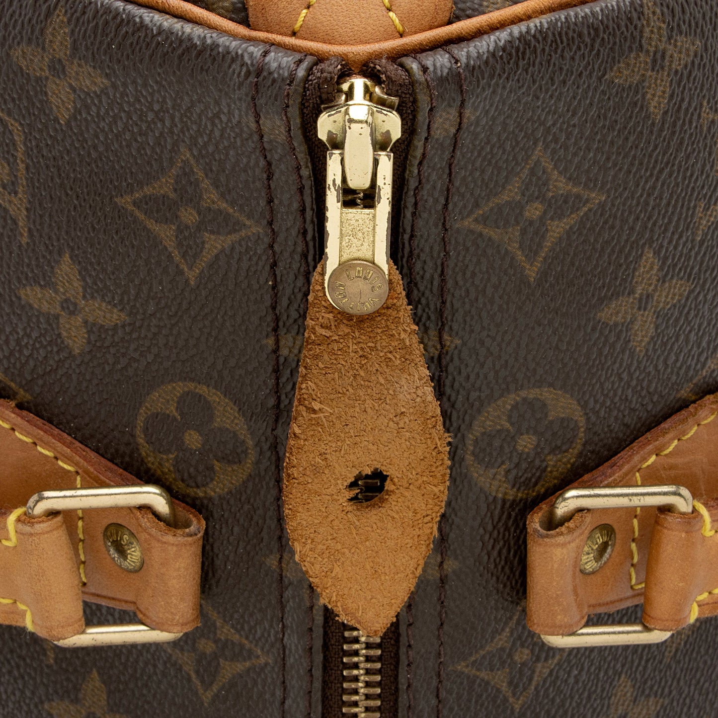 Louis Vuitton Vintage Monogram Canvas Speedy 30 Satchel (SHF-S4oifV)