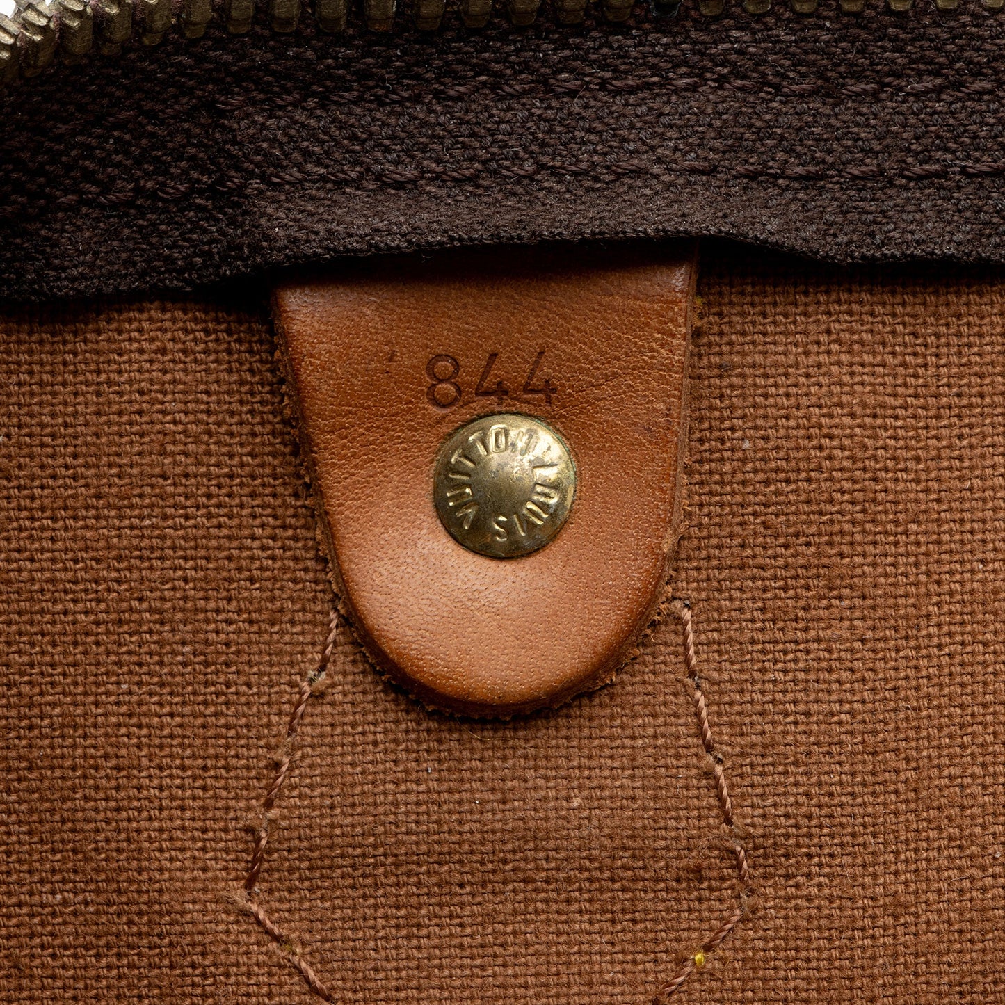 Louis Vuitton Vintage Monogram Canvas Speedy 30 Satchel (SHF-qPZpG7)